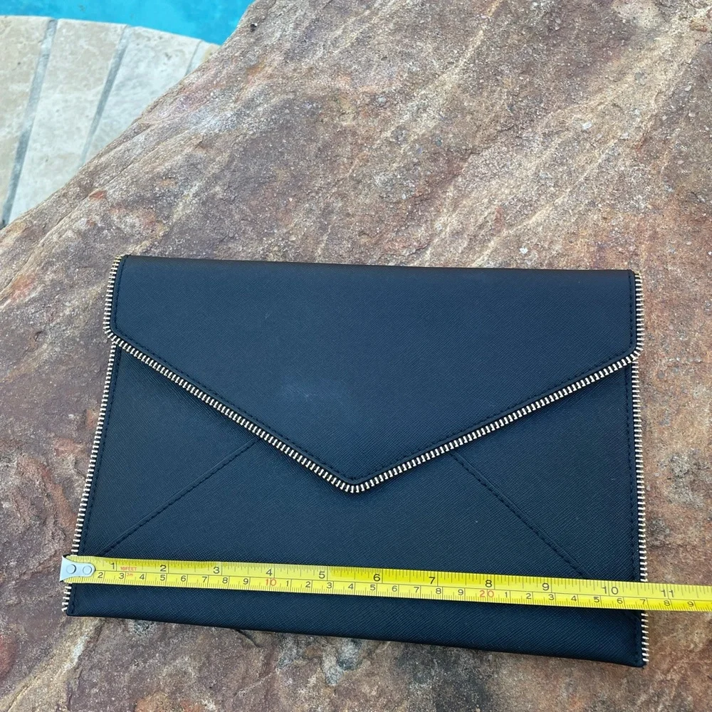 Rebecca Minkoff “Leo” Black Zip-Trim Saffiano Leather Envelope Clutch (CdlG)